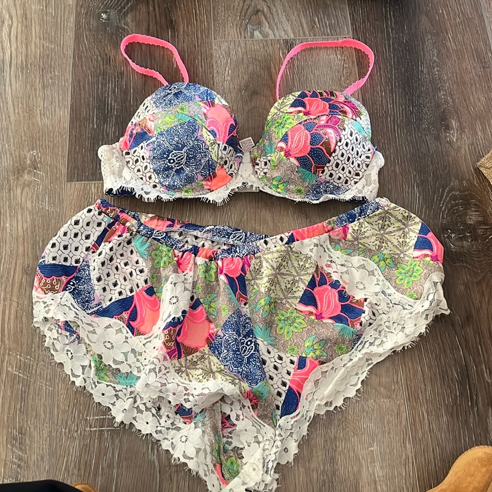 Victoria’s Secret bra and matching boxers